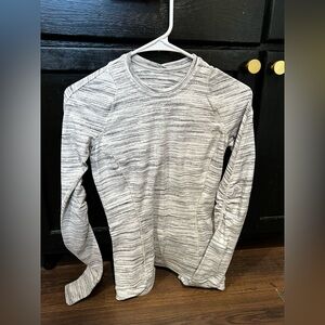 Lululemon runderfold long sleeve